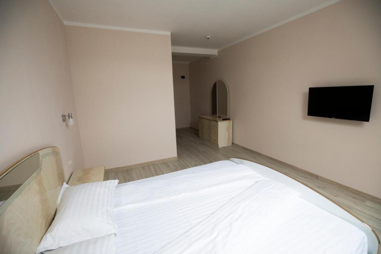 Regal Ballroom Caransebes Luaran gambar